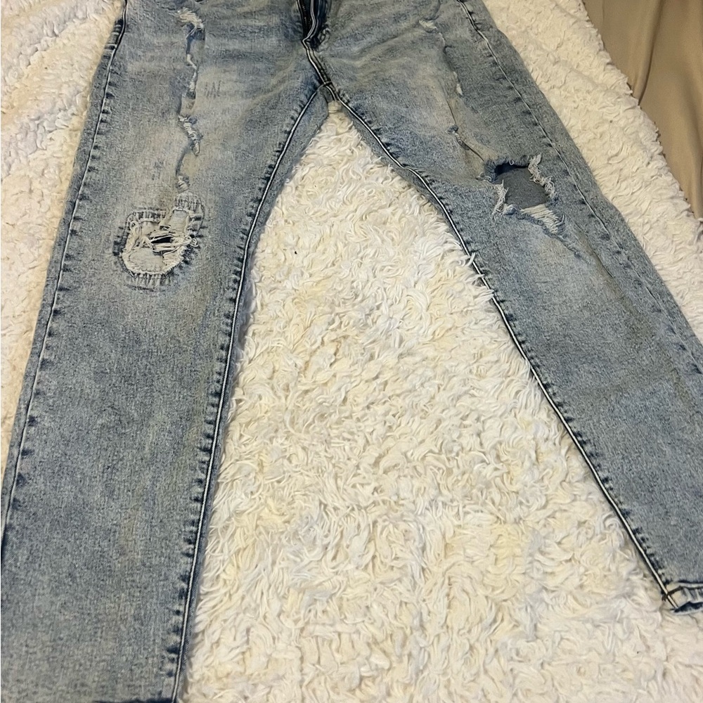 Distressed Light Blue Jeans